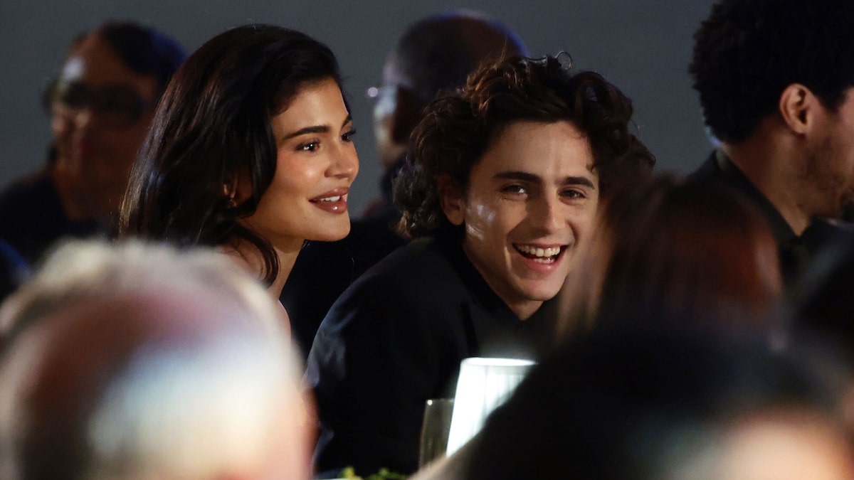 Kylie Jenner soutenue par Timothée Chalamet aux WSJ Innovator Awards