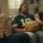 Peyton Manning stars in funny commercial for Netflix Sports