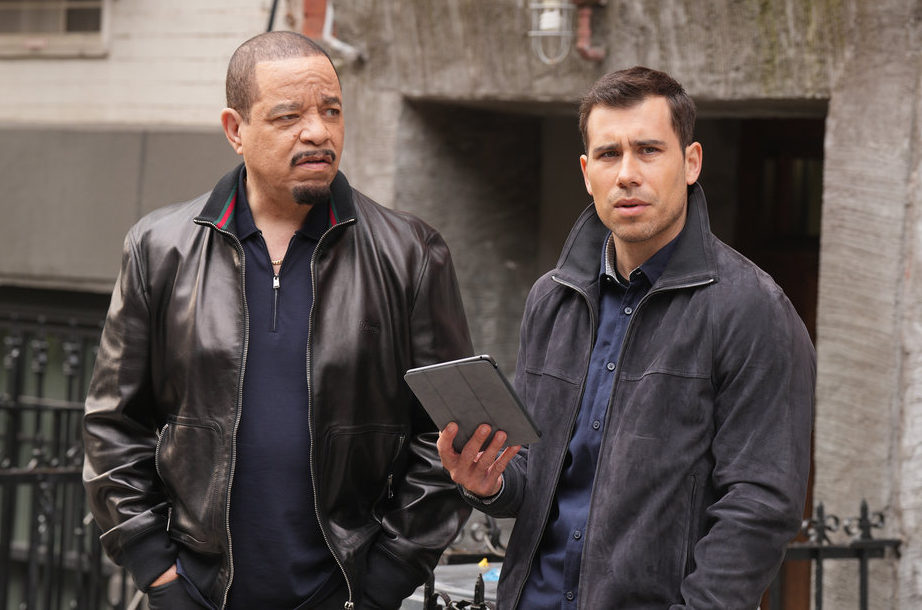 Law & Order: SVU annulé ou saison 25 ? Mise à jour des séries TV renouvelées + annulées, audiences