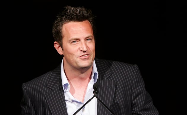 Matthew Perry: les co-créateurs de Friends disent qu’il était dans un “très bon état” avant sa mort.