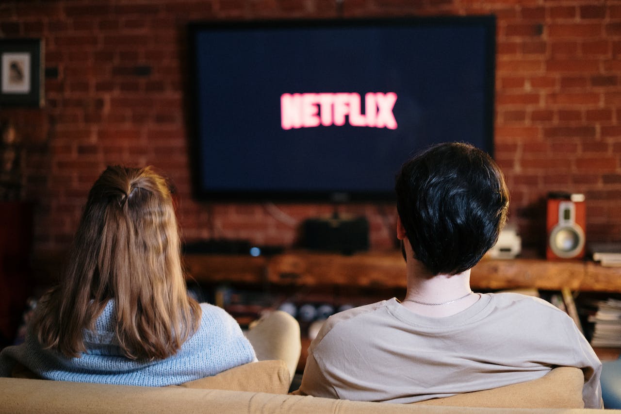 Netflix se lance dans le marché AVOD avec des publicités innovantes