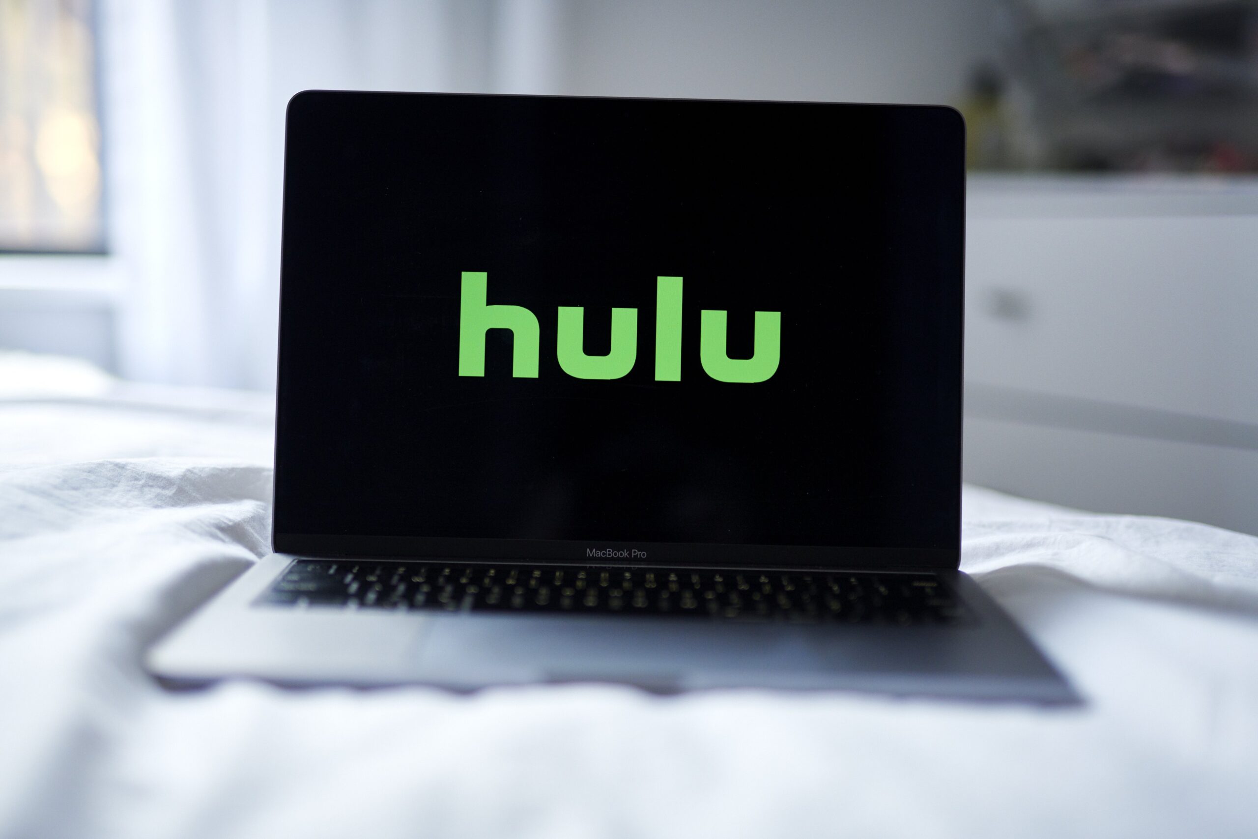 Fusion des applications Disney+ et Hulu en décembre : Tout ce que vous devez savoir