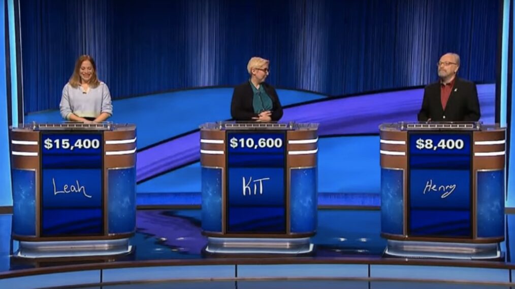 Réaction des fans de Jeopardy! à un jeu à haute tension avec des paris finaux risqués