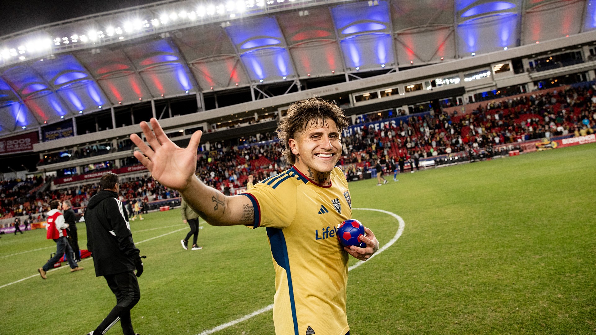 Real Salt Lake remporte la série finale à Houston grâce à une séance de tirs au but
