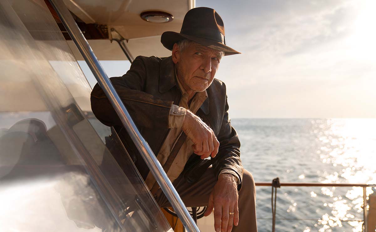 Spielberg estime que personne ne peut rivaliser avec Harrison Ford dans ces rôles.