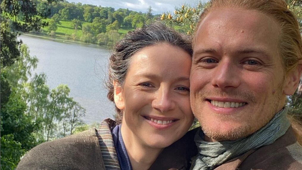 Star d’Outlander célèbre la fin de la grève des acteurs avec des photos des coulisses.