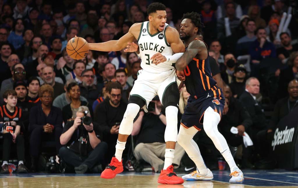 TNT et ESPN prêts à couvrir le tournoi NBA en saison