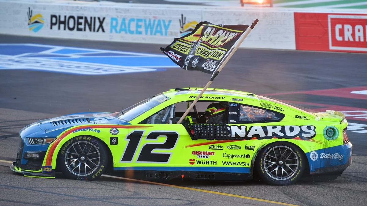 Triomphe de Ryan Blaney au championnat de la NASCAR Cup Series 2023 à Phoenix