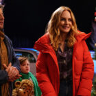 A Quirky New Christmas Movie Has Knocked The Killer Out Of Netflix's Top Spot