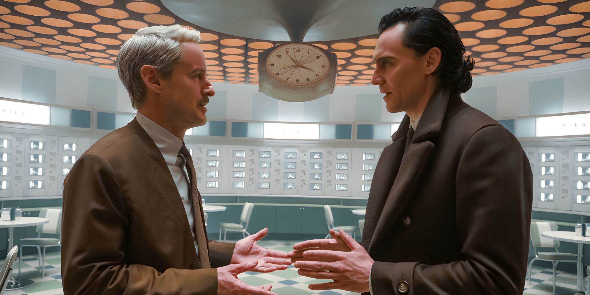 Les créateurs de Loki se remémorent la séparation de Loki et Mobius dans le final de la saison 2