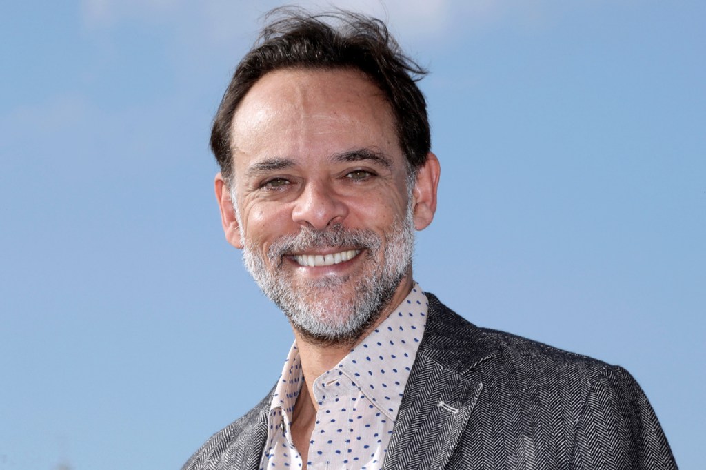 Alexander Siddig rejoint “Foundation” d’Apple en tant que nouveau personnage principal de la série – Deadline