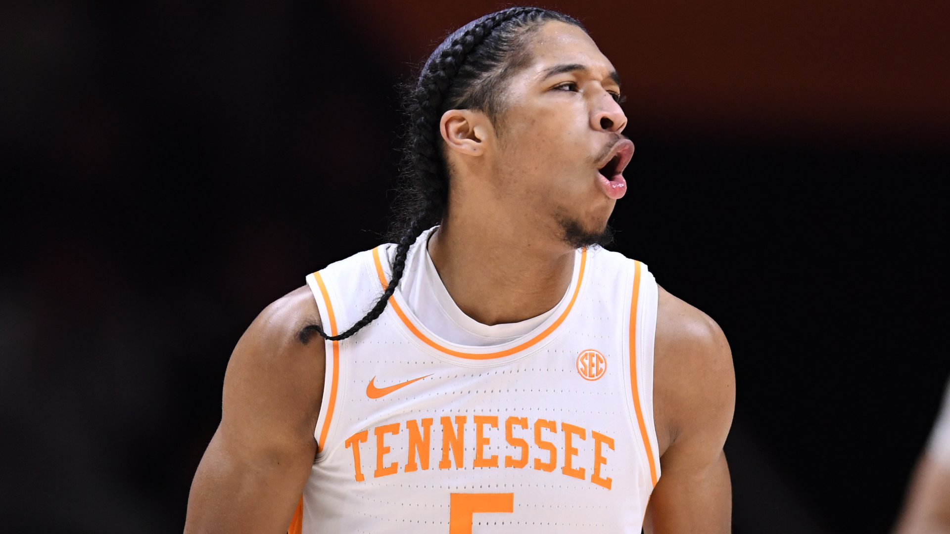 Comment regarder le match NCAA Tennessee vs Illinois aujourd’hui : diffusion en direct, couverture TV, heure de coup d’envoi et station de radio