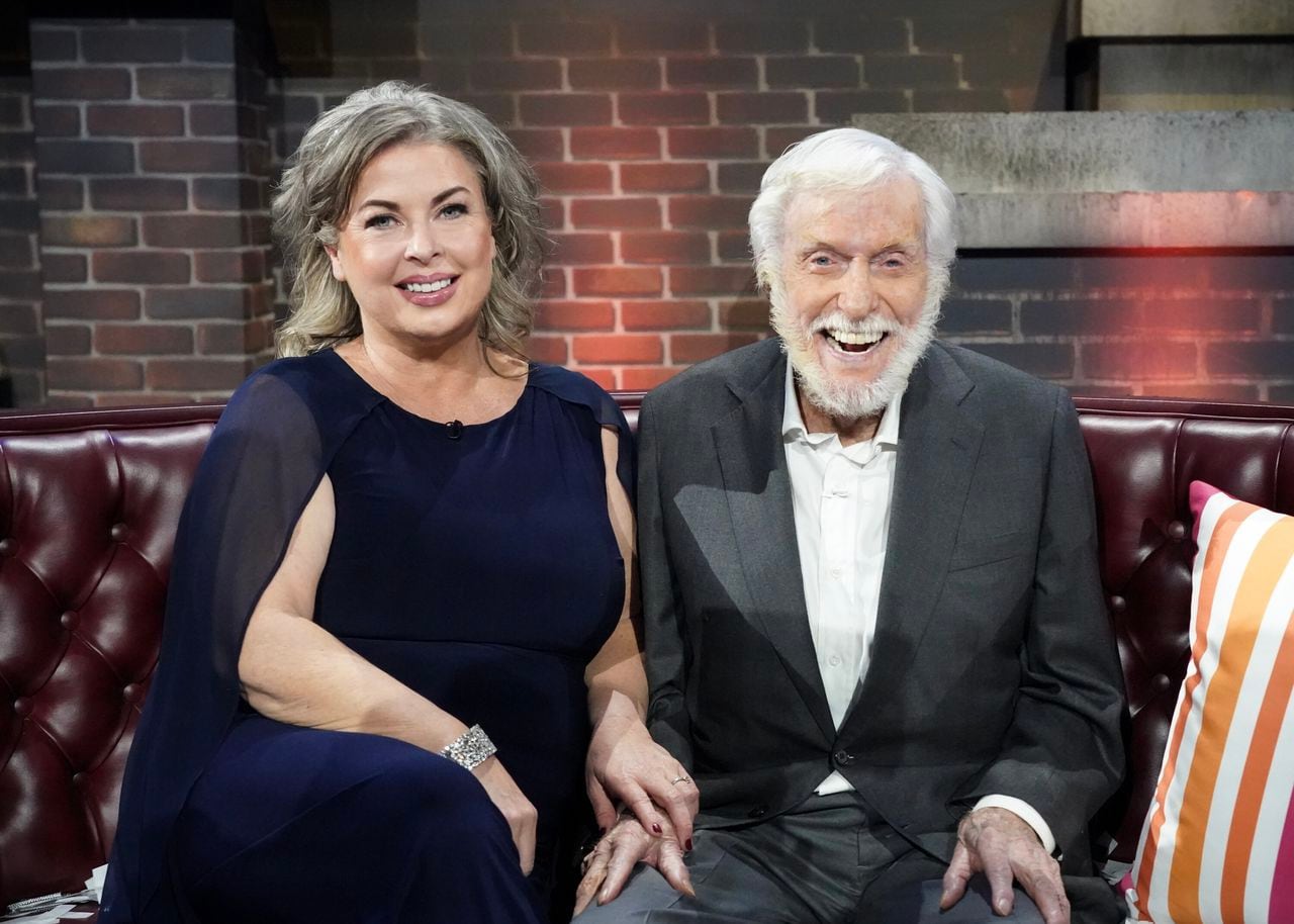 Dick Van Dyke 98 ans de magie en direct gratuit : Comment regarder en ligne sans câble