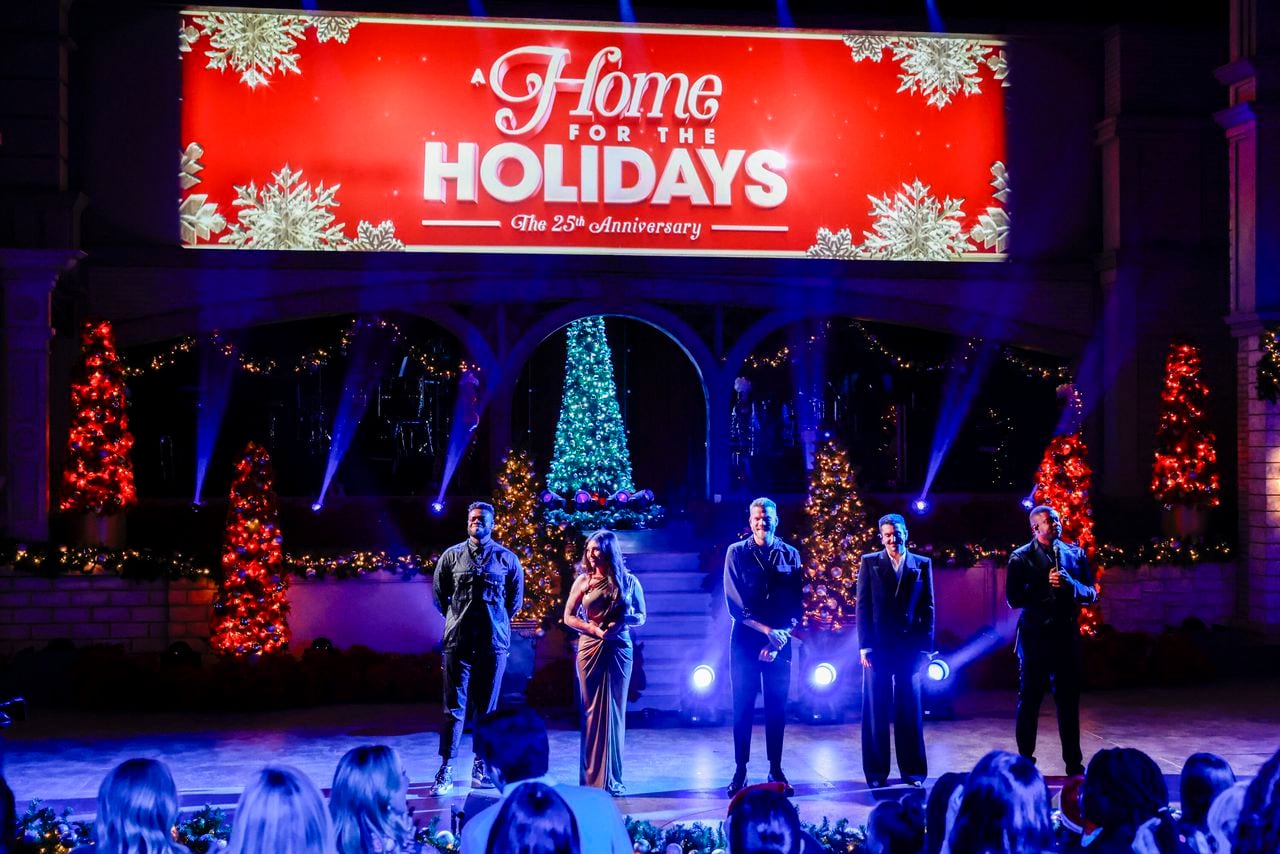 Diffusion en direct gratuite de “Home for the Holidays” 2023 : Comment regarder en ligne sans câble