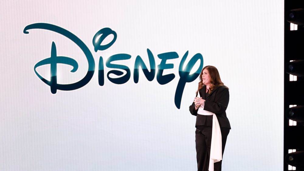 Disney envisage d’ajouter des expériences d’achat et de jeu à Disney+