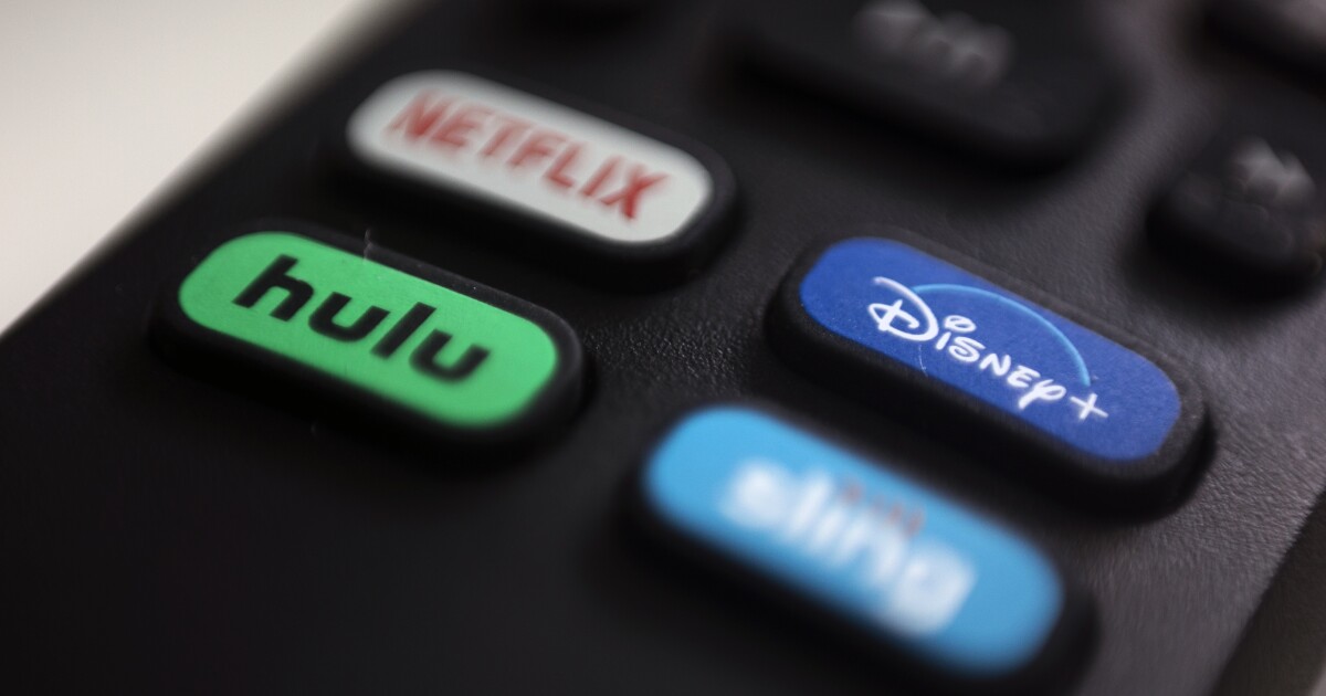 3 astuces pour réduire le coût de votre abonnement TV