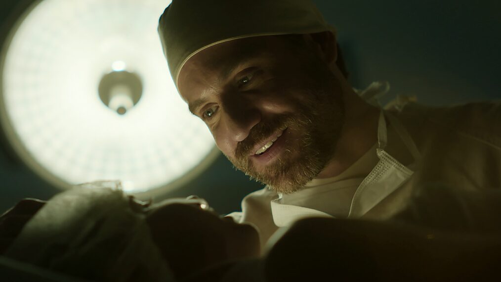 Edgar Ramirez passe de victime à méchant dans le dernier drame criminel vrai.