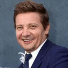 Jeremy Renner returns to visit hospital year after his snowplow accident – WPXI