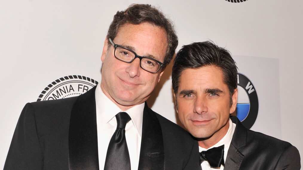 John Stamos partage une des dernières photos du casting de “La Fête à la maison” avec Bob Saget