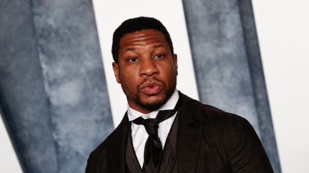 Jonathan Majors renvoyé par Marvel suite à un verdict de culpabilité dans son procès pour agression