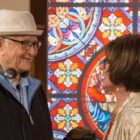 ONE DAY AT A TIME, (from left): exec. producer Norman Lear, Rita Moreno on-set, 'No Mass', (Season 1, ep. 103, aired Jan. 6, 2017). photo: Michael Yarish / ©Netflix / Courtesy: Everett Collection