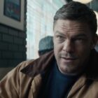 Alan Ritchson in Reacher Season 2 Episode 1 as Jack Reacher.