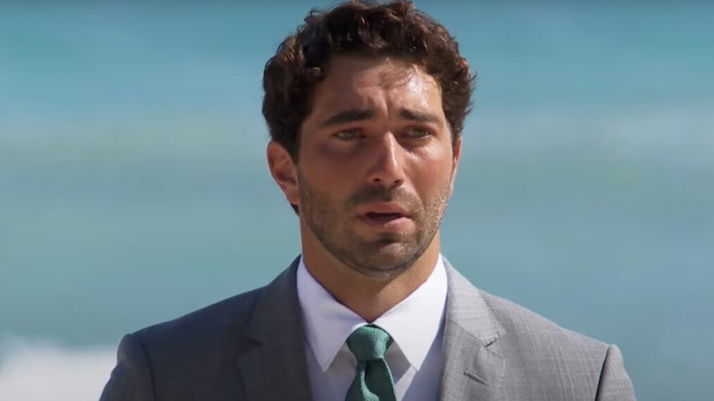 La saison 28 de “The Bachelor” réserve une fin choquante à Joey Graziadei (Vidéo)
