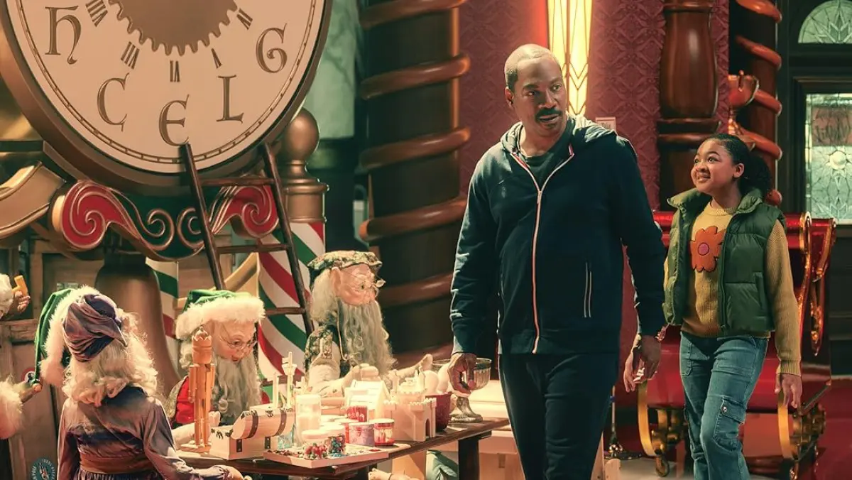 La signification de Santa Claus dans Candy Cane Lane expliquée