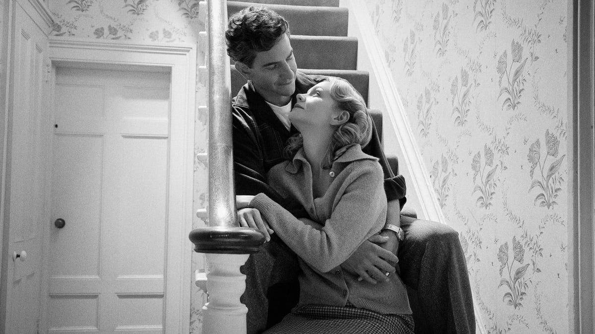 La véritable histoire de ‘Maestro’ : vérification des faits sur le film Leonard Bernstein