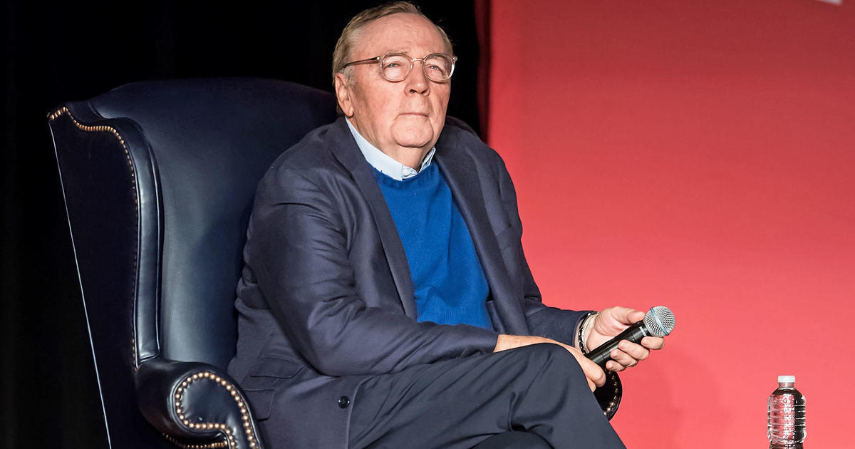 L’auteur célèbre James Patterson offre des prix de 500 $ à 18 librairies indépendantes du Minnesota