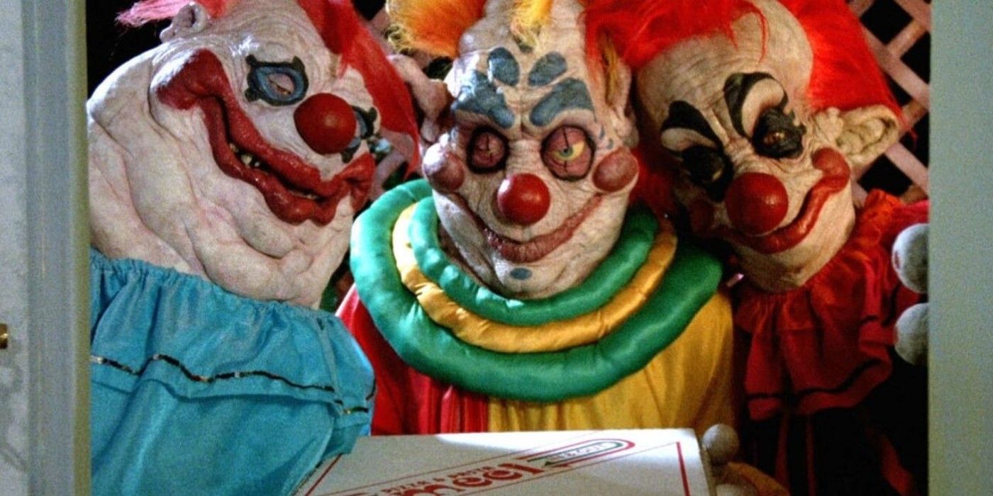 Le réalisateur de Killer Klowns From Outer Space évoque une série TV prévue