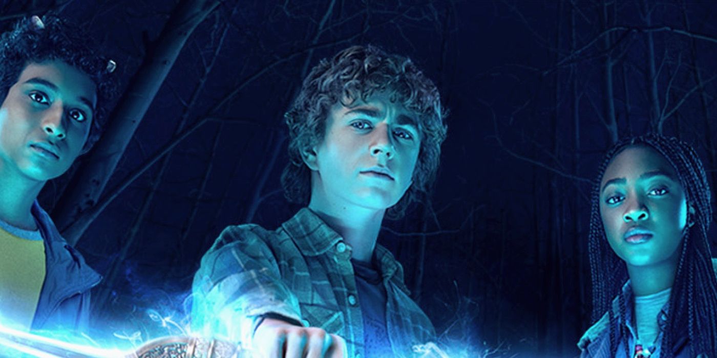Le showrunner de Percy Jackson tease des clins d’œil de la saison 1 préparant le terrain pour les prochaines histoires