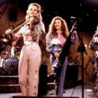The Chicks mourn the passing of founding member Laura Lynch
