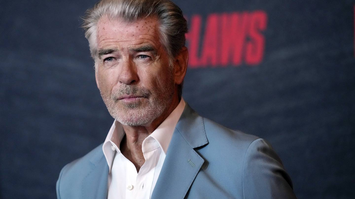 Pierce Brosnan accusé de violation dans une zone thermale de Yellowstone