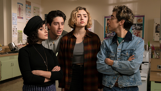 Première sortie: casting et dernières actualités – Hollywood Life