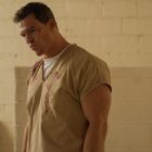 Alan Ritchson as Jack Reacher in Reacher season 1.