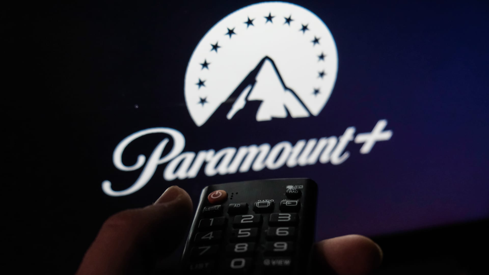 Rapport sur le partenariat de streaming entre Apple et Paramount booste les actions médias