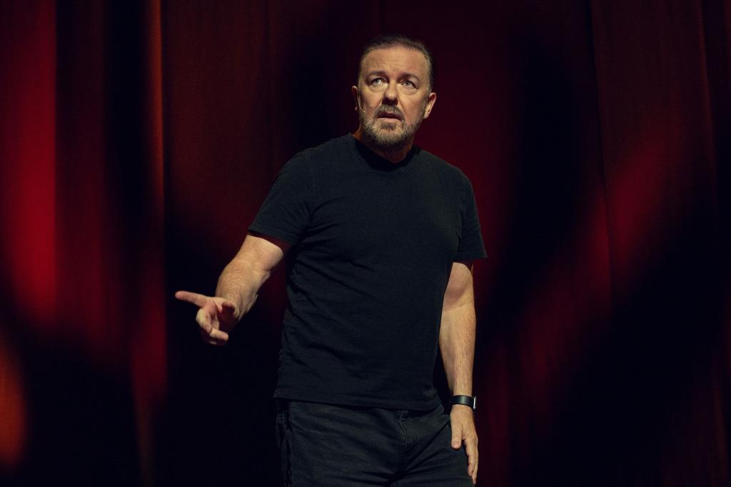 Ricky Gervais défend ses blagues sur les enfants mourants dans son spécial Netflix
