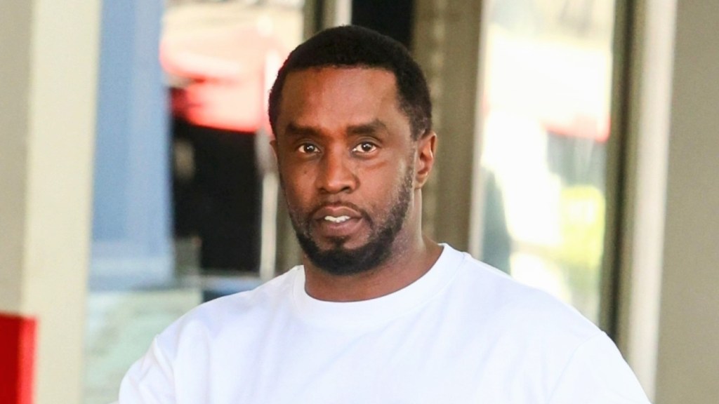 Sean “Diddy” Combs: Reality Show abandonné par Hulu suite à des accusations d’agression – The Hollywood Reporter