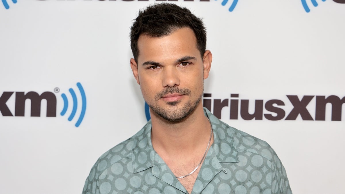 Taylor Lautner faillit perdre son rôle dans Twilight au profit d’un homme musclé.