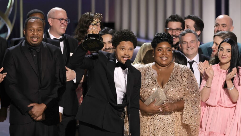 Trevor Noah aborde la recherche du nouvel animateur du “Daily Show” aux Emmys