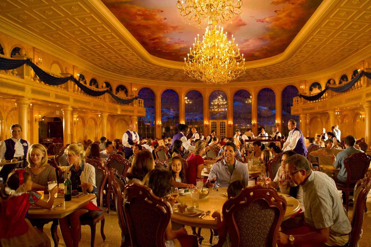Abonnés Disney+ : manger gratuitement à Walt Disney World ! Détails ici