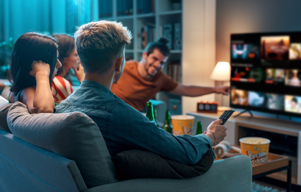 Améliorez votre français avec ces films et séries en janvier
