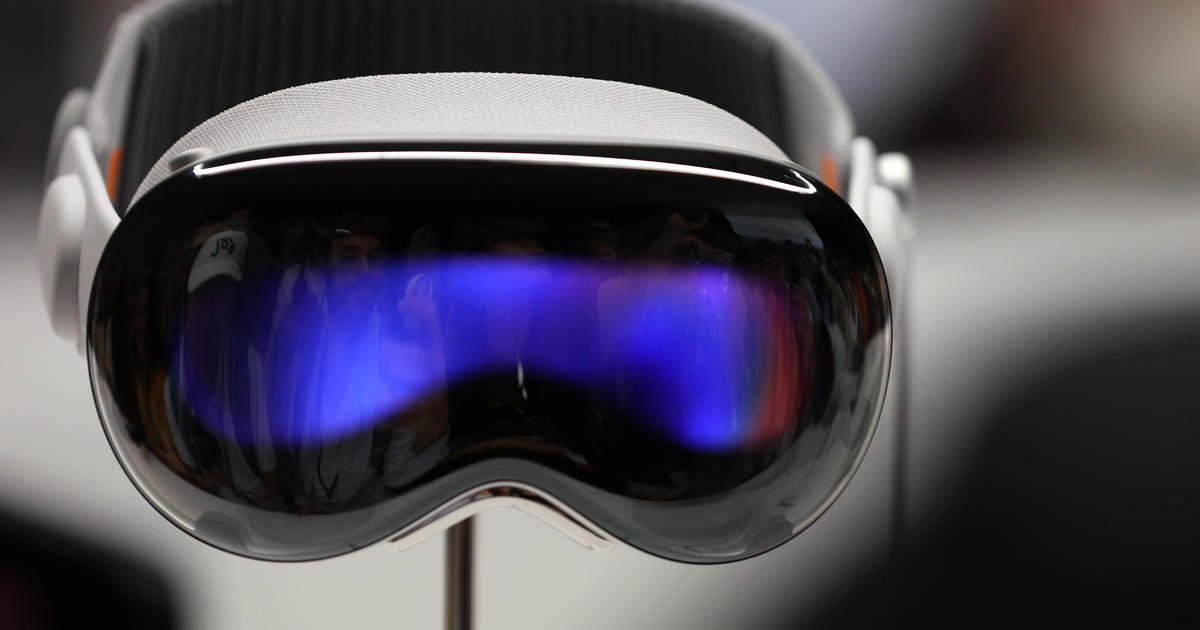 Apple annonce la sortie en février du casque Vision Pro