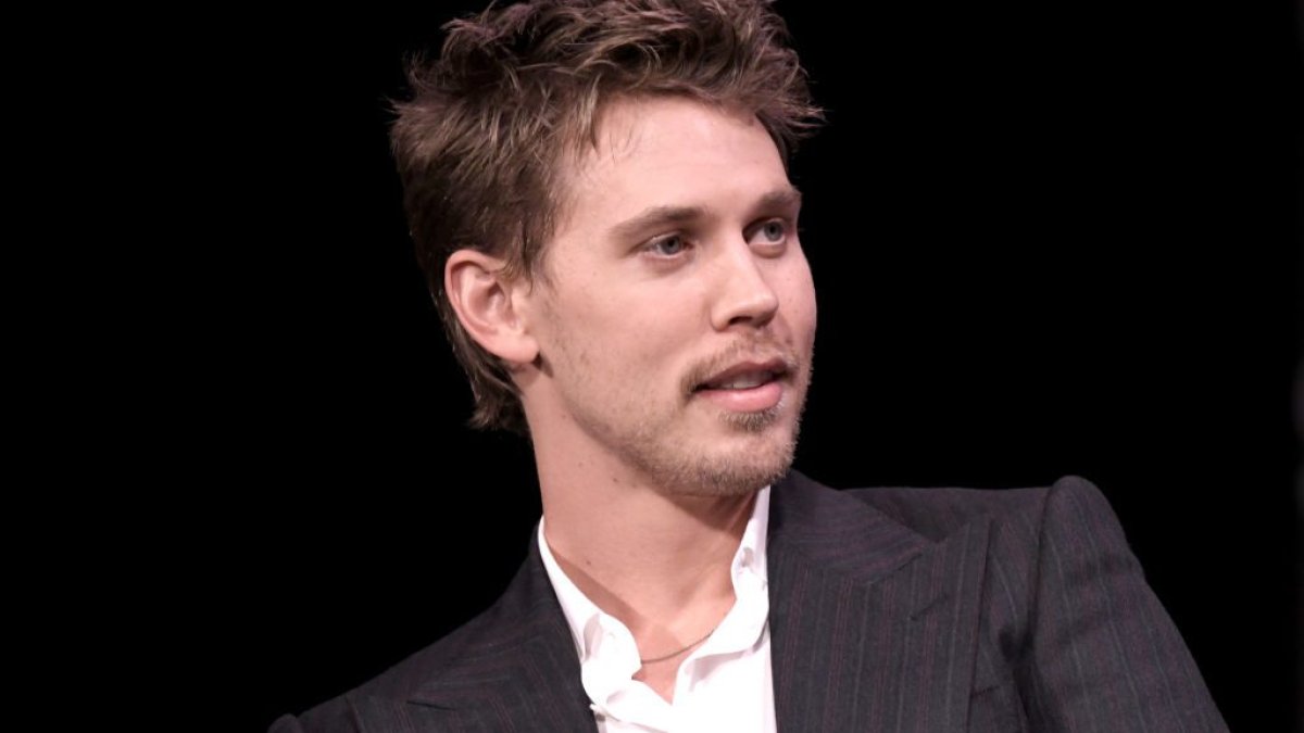 Austin Butler sur sa formation pour éliminer l’accent d’Elvis, selon NBC Boston