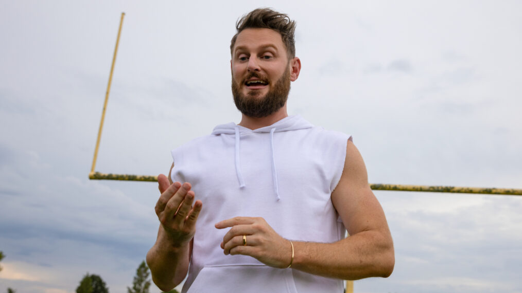 Bobby Berk clarifie son départ de ‘Queer Eye’ et répond aux rumeurs de querelle avec Tan France