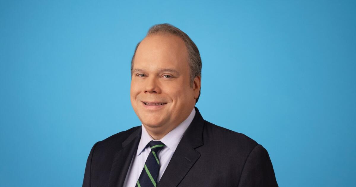 Chris Stirewalt, ancien de Fox News, décroche une émission sur NewsNation le dimanche