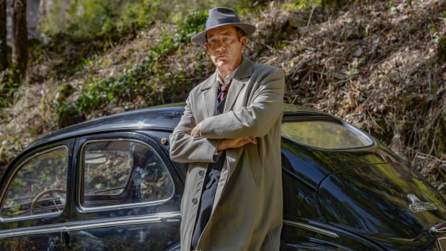Clive Owen incarne Humphrey Bogart dans Monsieur Spade: aussi bien que possible