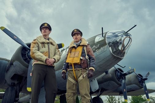 Combats aériens saisissants dans “Masters of the Air” sur Apple TV+