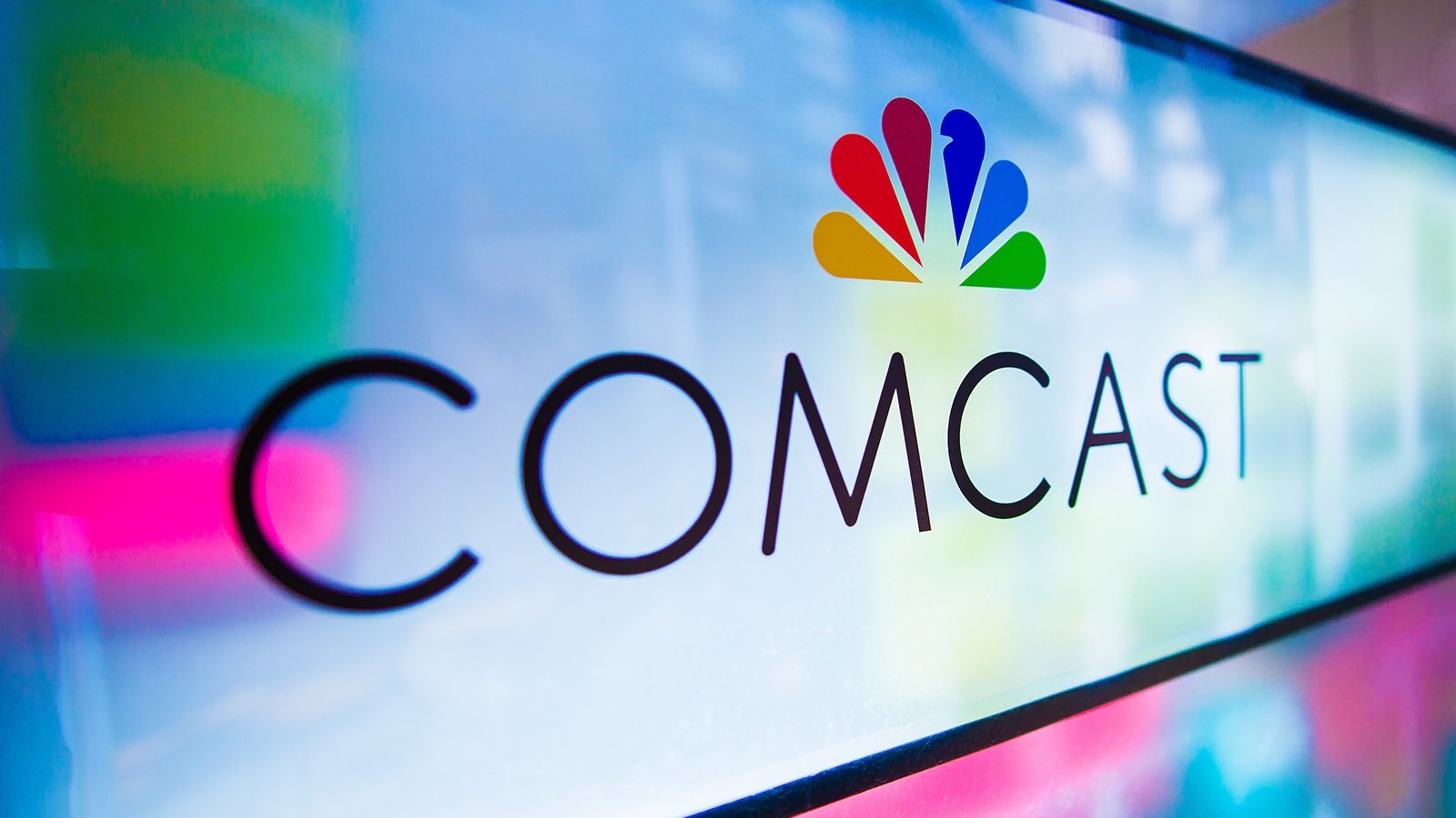 Comcast perd des abonnés TV payante, Peacock en profite